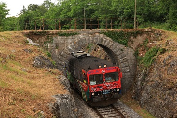 Die Istrianer Staatsbahn, Einschnitt Heki