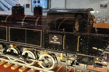 Modell der Verschub-Lokomotive 392